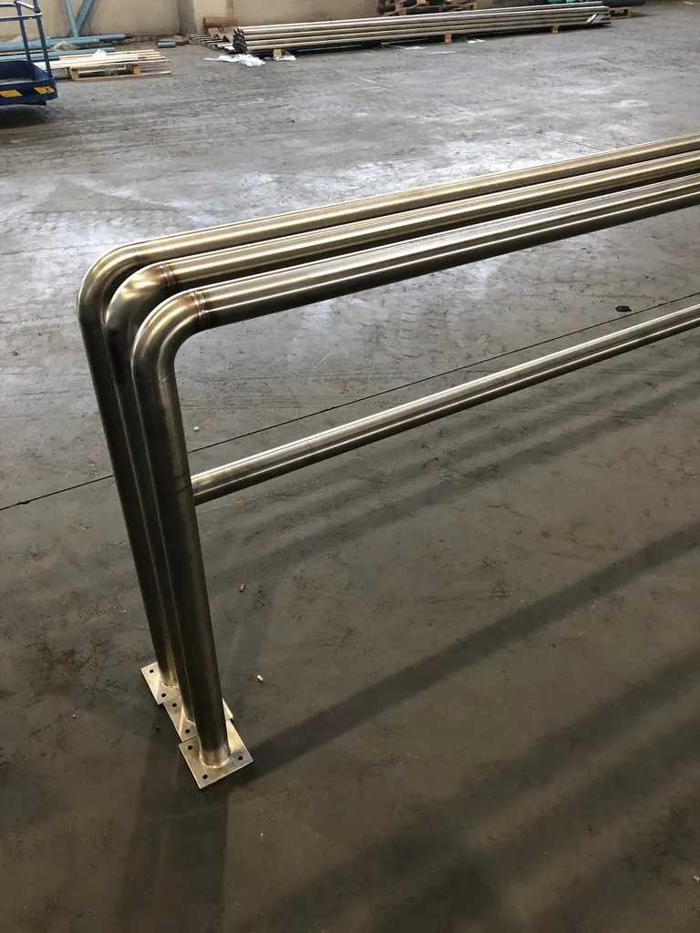 Element de inox finisat, gata de livrare